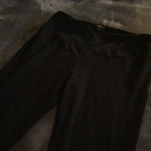 1X Jones&Co High-Waisted Leggings